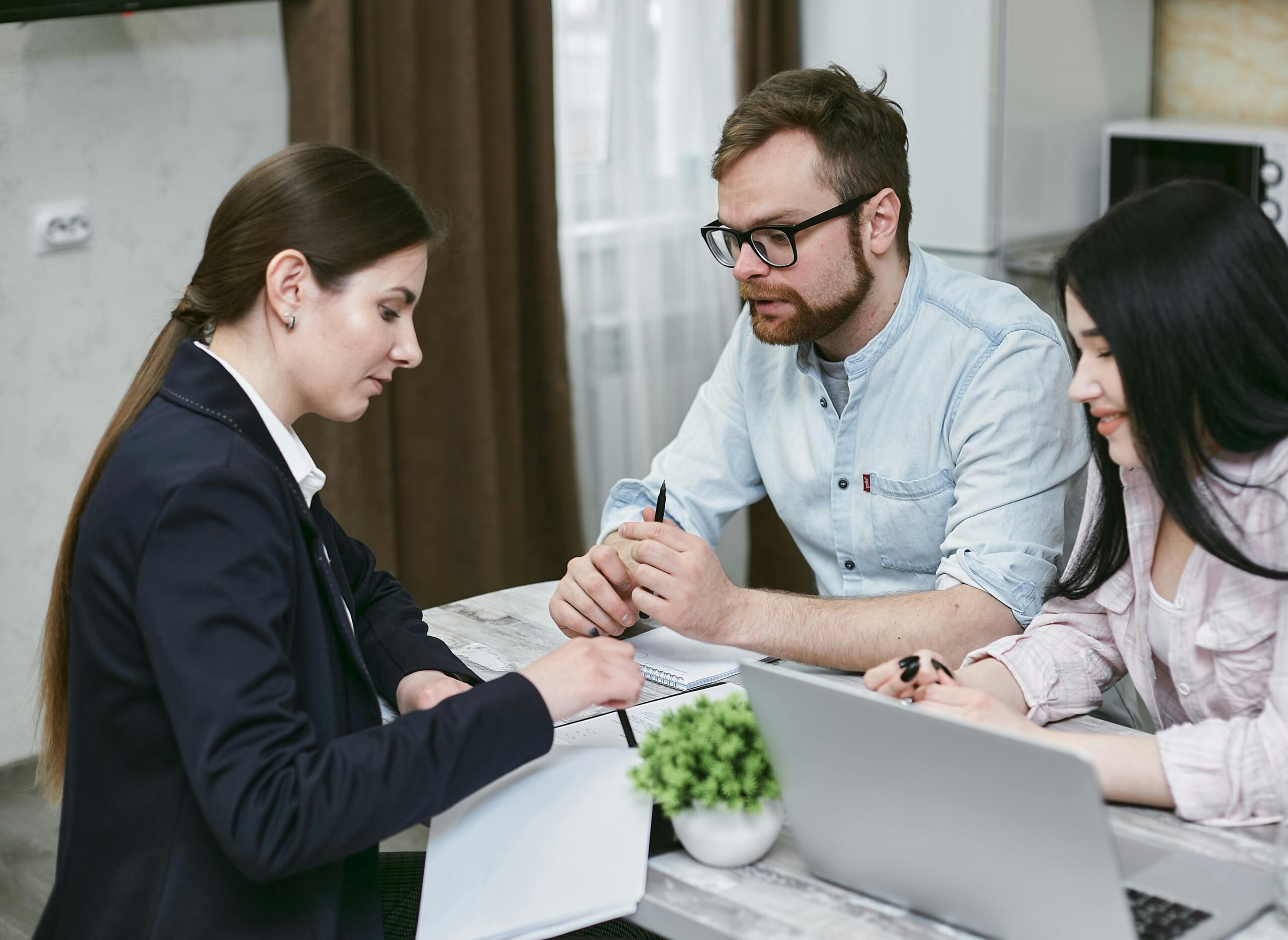 Why Your Business Needs an Insurance Broker (Not Just a Plan)